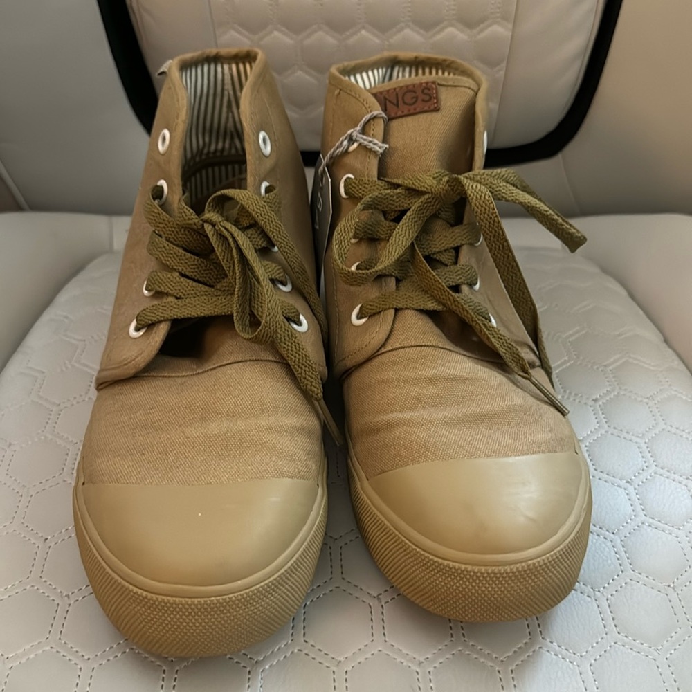 BANGS Mens US 7 Womens 8.5 Shoes High Top Olive Green Lace Up Sneakers